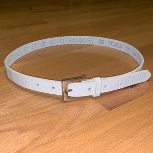 White Coachella Daisy Leather Belt